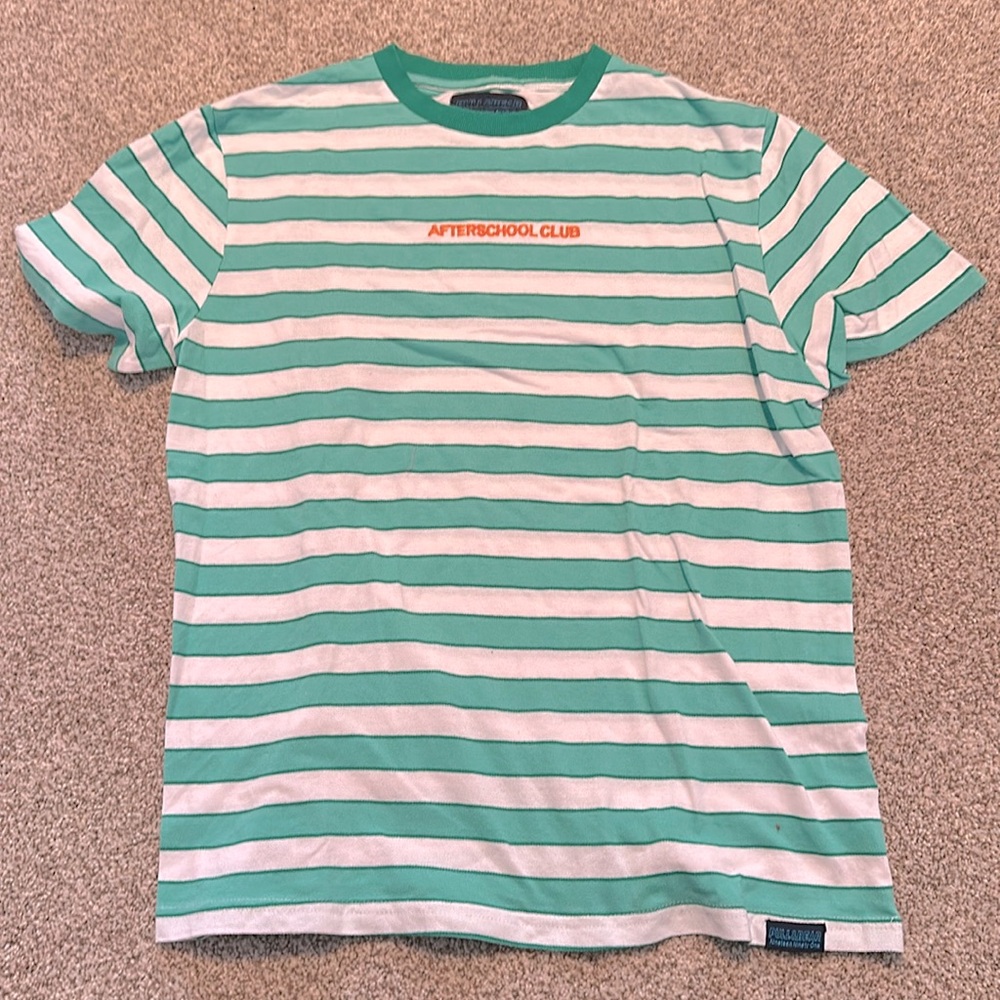 Pull & Bear Pique Graphic Tee